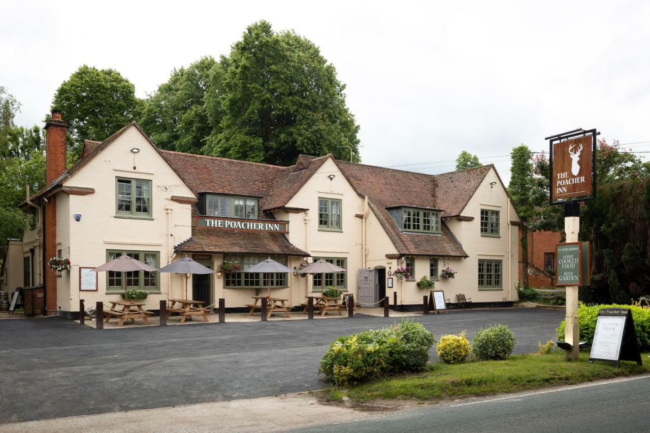 The Poacher Inn Hook  Exterior photo